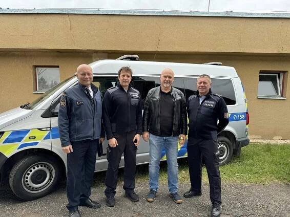 Fotbal pro nadaci PaH | Aktuality | Nadace policistů a hasičů