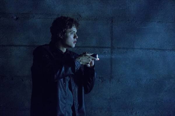 Ouija - Z filmu - Douglas Smith