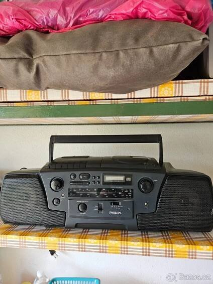Rádio s přehrávačem