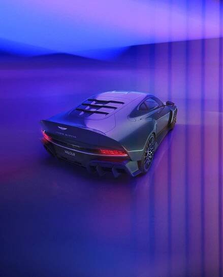 Inspiraci si bere z klasického V8 Vantage a jeho závodní verze RHAM/1 „Muncher“ – ta jezdila v Le Mans v letech 1977 a 1979. Zdroj: Aston Martin