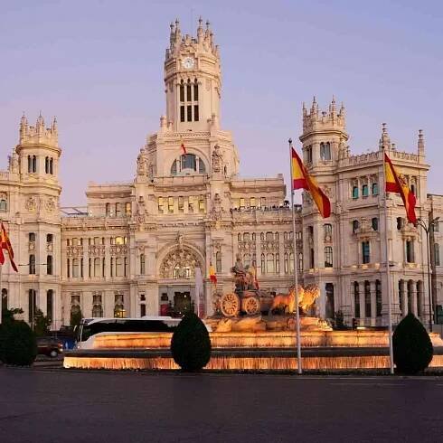 Madrid - León: Vlakové spoje od Kč 1463.65