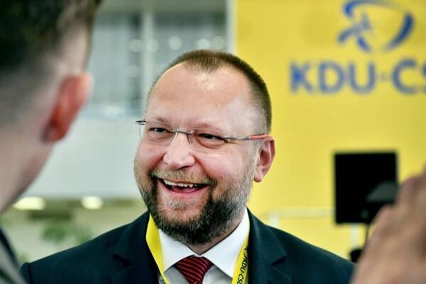 Bartošek se přihlásil do boje o post předsedy KDU-ČSL. Šéf sněmovního klubu v minulé volbě neuspěl