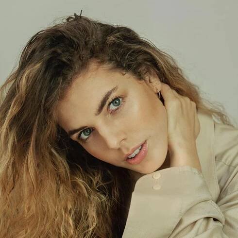 Herečka Julie Šurková z Promlčeno šokuje: Táta zmizel před 16 lety, asi ho někdo odstranil