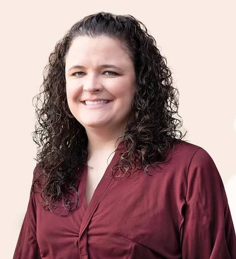 Anna Goldman, NP, medical expert on menopause | Evernow