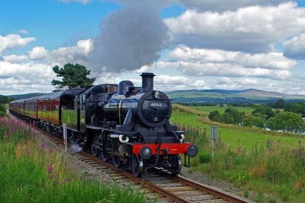 Scottish Rail Holiday: Shetland & Orkney – Wildlife & History