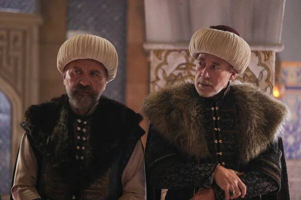 Mehmed: Fetihler Sultanı - Amiralin Vazifesi - Z filmu - Ertuğrul Postoğlu, Sinan Albayrak