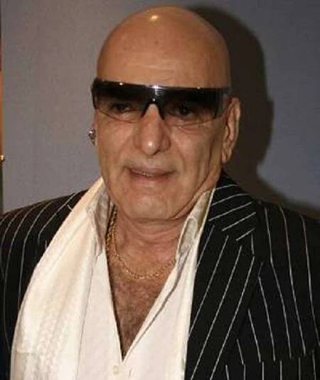 Zayed Khan uncle Feroz Khan | Celebrity family wiki