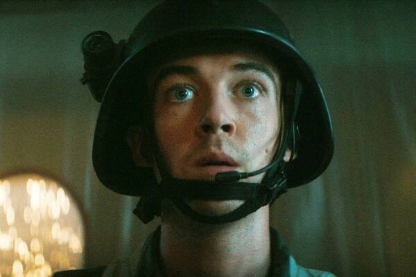 Alex Lawther in 'Alien: Earth'.