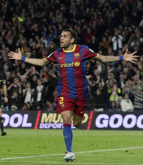 Messi, Xavi nebo ”Tři v jednom”. Podívejte se na největší hvězdy FC Barcelona | Hospodářské noviny (HN.cz)