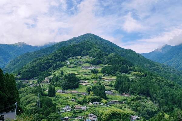 Unforgettable Japanese faces in unexplored regions Oboke,Tokushima Prefecture | Japan Shopping Now