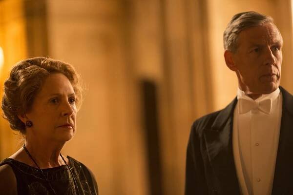 Panství Downton - Epizoda 7 - Z filmu - Penelope Wilton, Douglas Reith