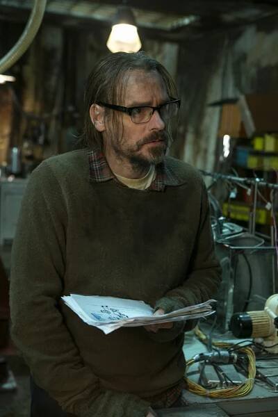 Falling Skies - Search and Recover - Z filmu - Robert Sean Leonard
