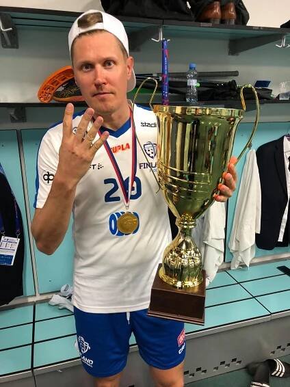 MIKA KOHONEN - KRÁĽ UKONČIL KARIÉRU - Slovak Floorball