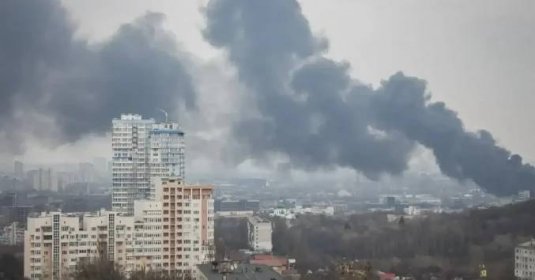 Ukrajina po sérii útoků prudce zvýšila dovoz elektřiny a zastavila její vývoz - Echo24.cz