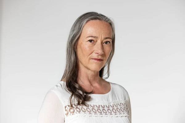 Dinah Geiger, Schauspielerin - Agentur aziel, Berlin