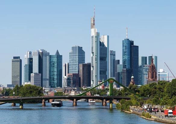 Frankfurt nad Mohanem – Wikipedie