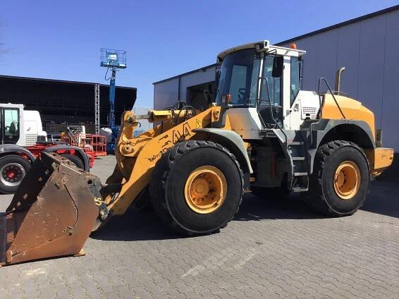 liebherr-l544-1