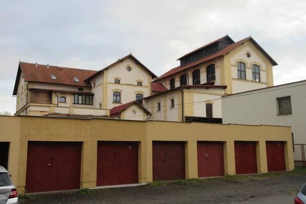 Mladá Boleslav fotoalbum Křikavova pivovaru – Pivovary.Info