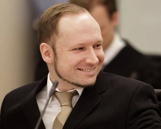 Breivik u soudu: Návod na výrobu bomby jsem našel na internetu