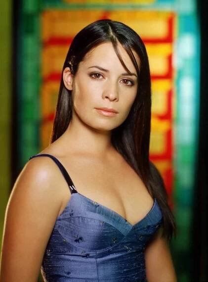 41 Hot & Sexy Pictures Of Holly Marie Combs | CBG
