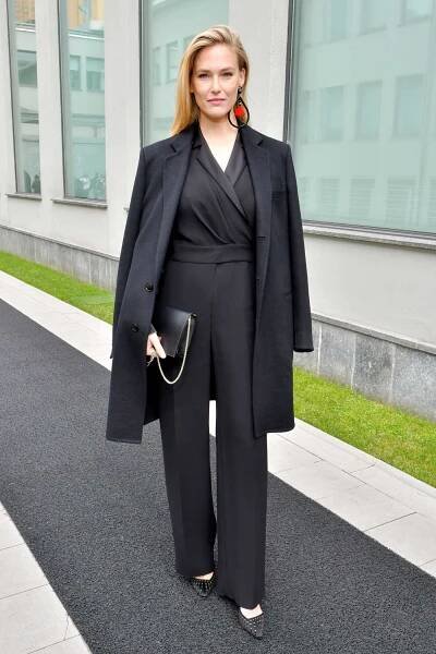 Bar Refaeli at the Giorgio Armani Show During Milan Fashion Week in Milan 02/24/2018
