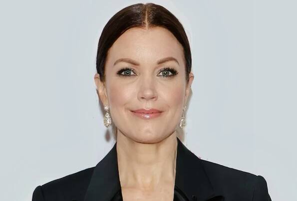'Brilliant Minds' Casts Bellamy Young in Season 2 as Amelia Frederick