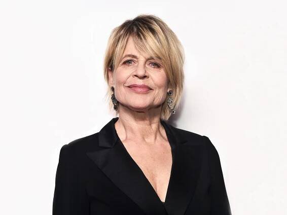 Linda Hamilton: Why Can't 60 Be the New 60?