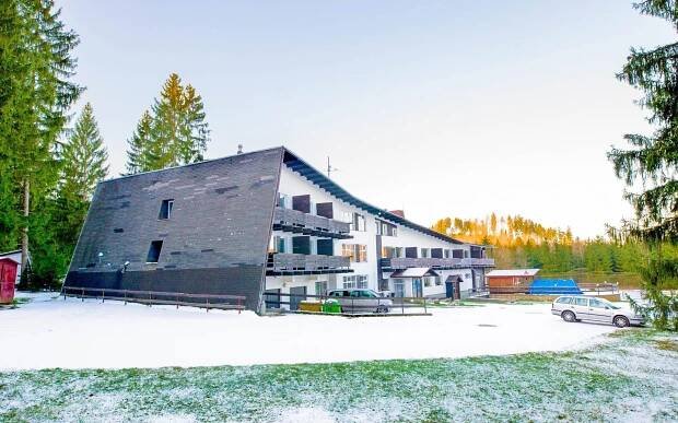 Beskydy na Horní Bečvě u přehrady: Hotel Bečva s polopenzí, saunou, tenisem a skibusem do ski areálu - 24travel.cz