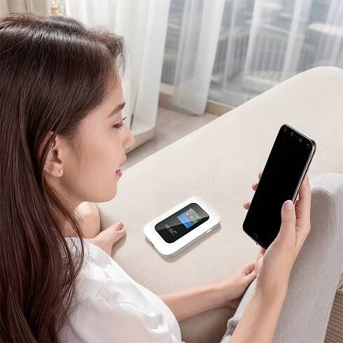 MOBILNÍ HOTSPOT ROUTER 4G LTE, PŘENOSNÝ 150 MB/S WIFI HOTSPOT, SIM KARTA Váha výrobku 110 g