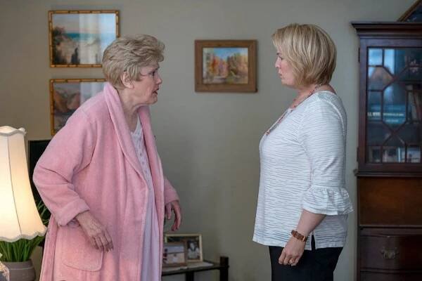 The Thing About Pam - She's a Loving Daughter - Z filmu - Celia Weston, Renée Zellweger