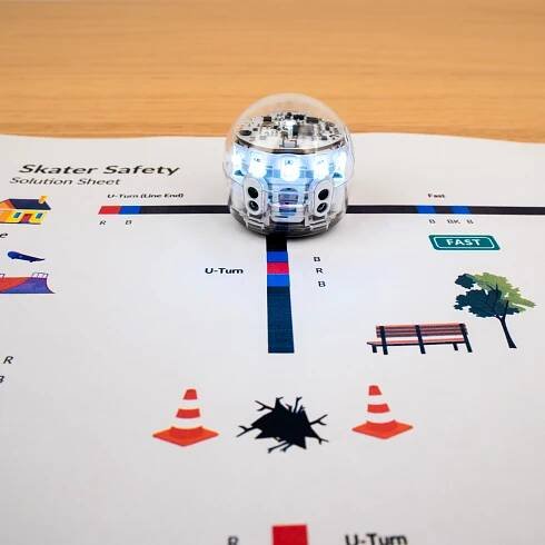 August Lesson Spotlight | Back-to-School STEM Activities | Ozobot