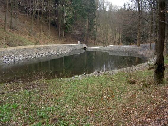 Potok Od Vlčích jam - ST - oblast povodí Labe, Hradec Králové