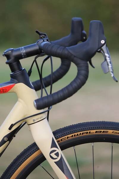 Kellys Soot 70 - Technika - Redakční foto - Fotogalerie - MTBS.cz