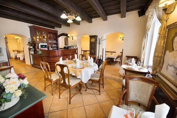 Restaurace v ubytování Boutique Hotel Constans