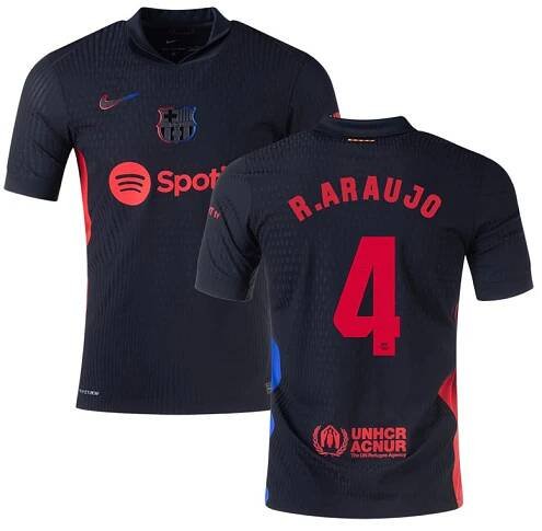 Nový venkovní dres FC Barcelona 2024/25 s R.ARAUJO 4