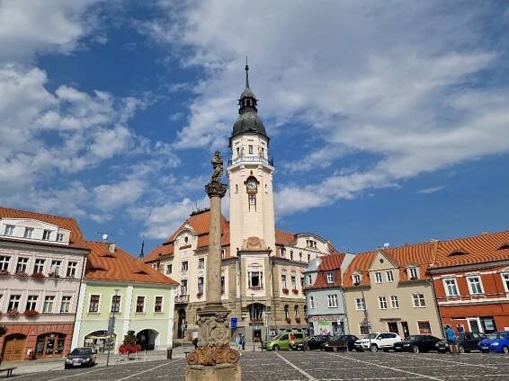 Prachatičtí turisté vyrazili na tradiční týdenní pobyt, tentokrát na Mostecko