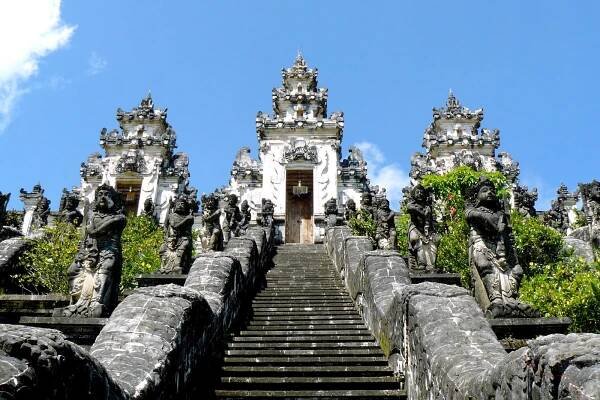 15 Extraordinary Things to do in Candidasa and East Bali - EZY Travel and Trip