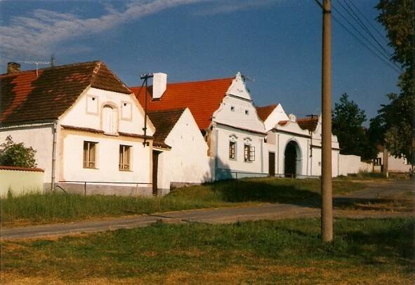 Súbor:Budičovice - selské baroko.jpg – Wikipédia