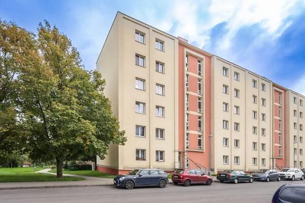 Prodej bytu 2+1, Kladno – Slánský makléř – RE/MAX