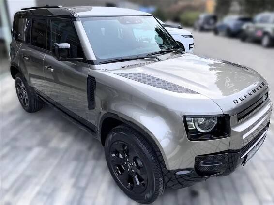 Land Rover Defender 110 D300 X-DYN HSE MY24* | Autosalon Dajbych