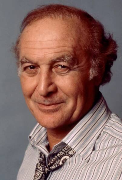 Robert Loggia - Actor