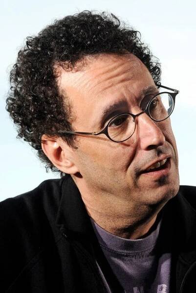 Tony Kushner Is Now Likely to Get CUNY Honor - The New York Times