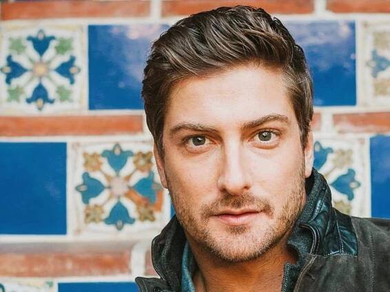 Hallmark Actor: Daniel Lissing