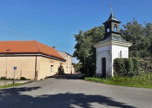 Podcast: Wikipedisté hlásí světový unikát, mají fotky všech vesnic v ČR. Zbývá pár posledních