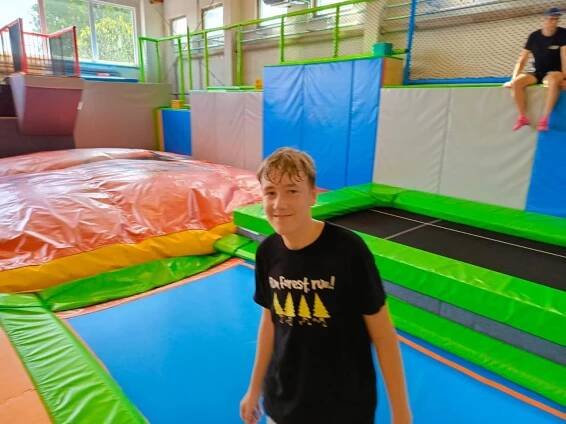 Školní výlet Jump arena ČB 19.6.2024 - Oficiální stránky Základní školy a Mateřská školy Stráž nad Nežárkou