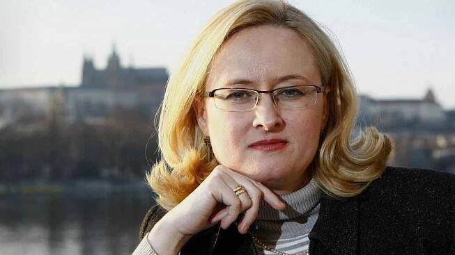 Dav lidí na Albertově nás šokoval, vzpomíná Monika MacDonagh Pajerová