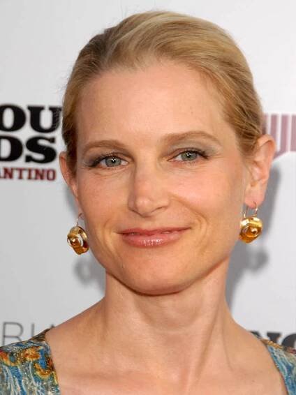 Bridget Fonda 2009 Inglourious Basterds Premiere Wallpaper