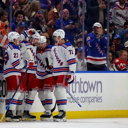 Rangers crush Sabres as Peter Laviolette wins his debut