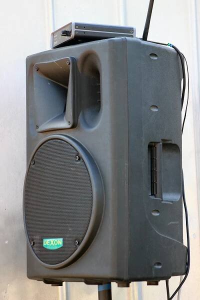 BC 1200A ve venkovním ozvučení | Reference | DEXON | REPRODUKTORY A OZVUČOVACÍ TECHNIKA