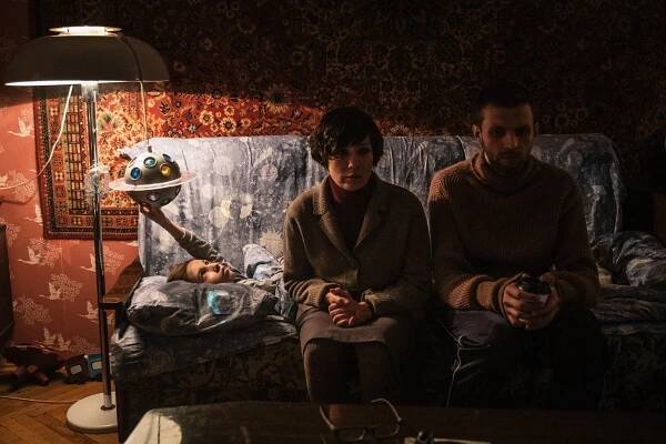 Čulpan Chamatova, Semjon Serzin - U Petrovových řádí chřipka - Z filmu